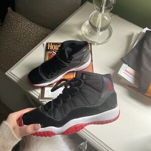 jordan bred 11
